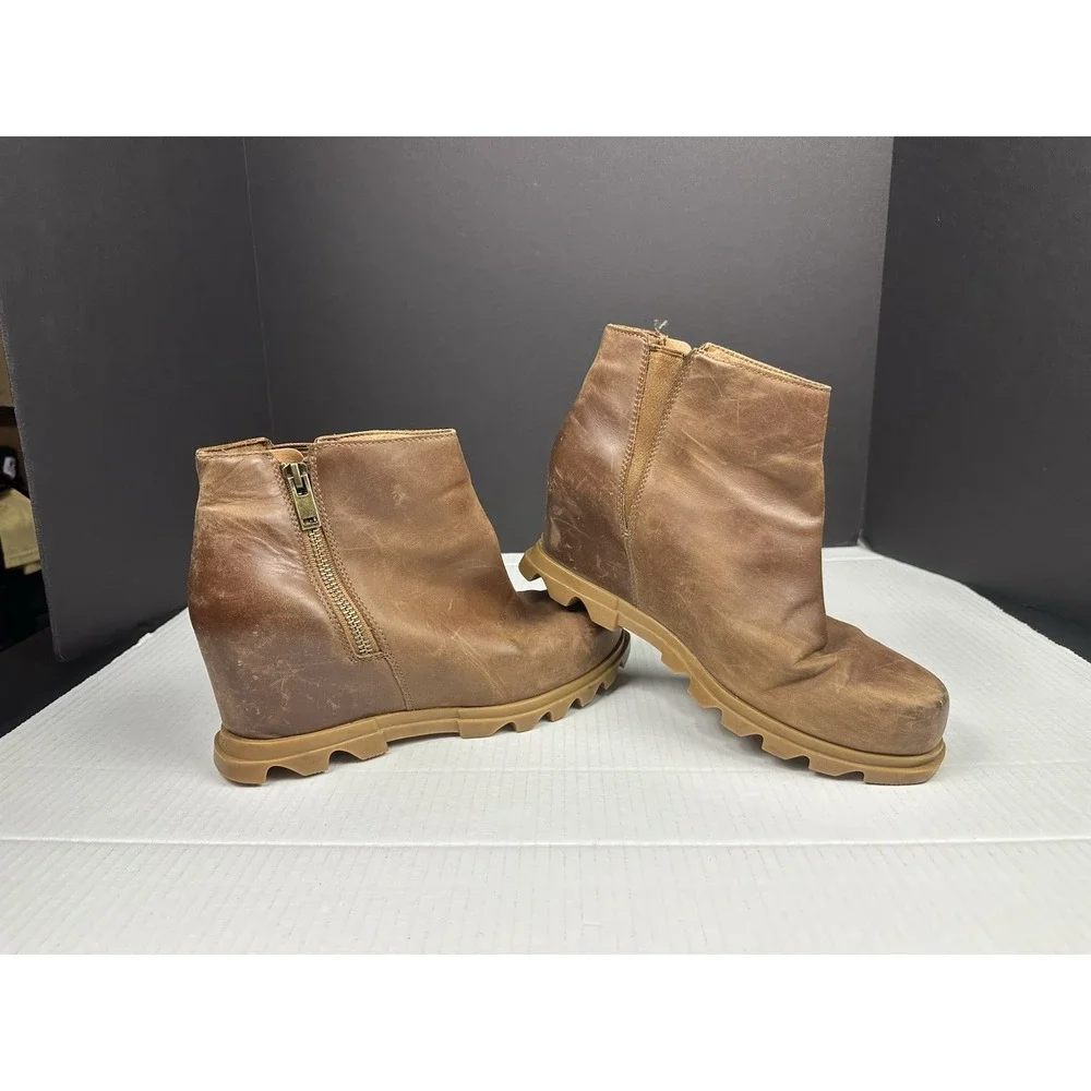 Sorel Joan Arctic Wedge III Chelsea Boots Women's 10.5 Brown Leather Round Toe